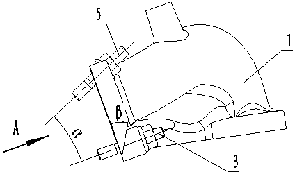 Compaction system for inclined plane for connecting engine exhaust manifold with cylinder cover