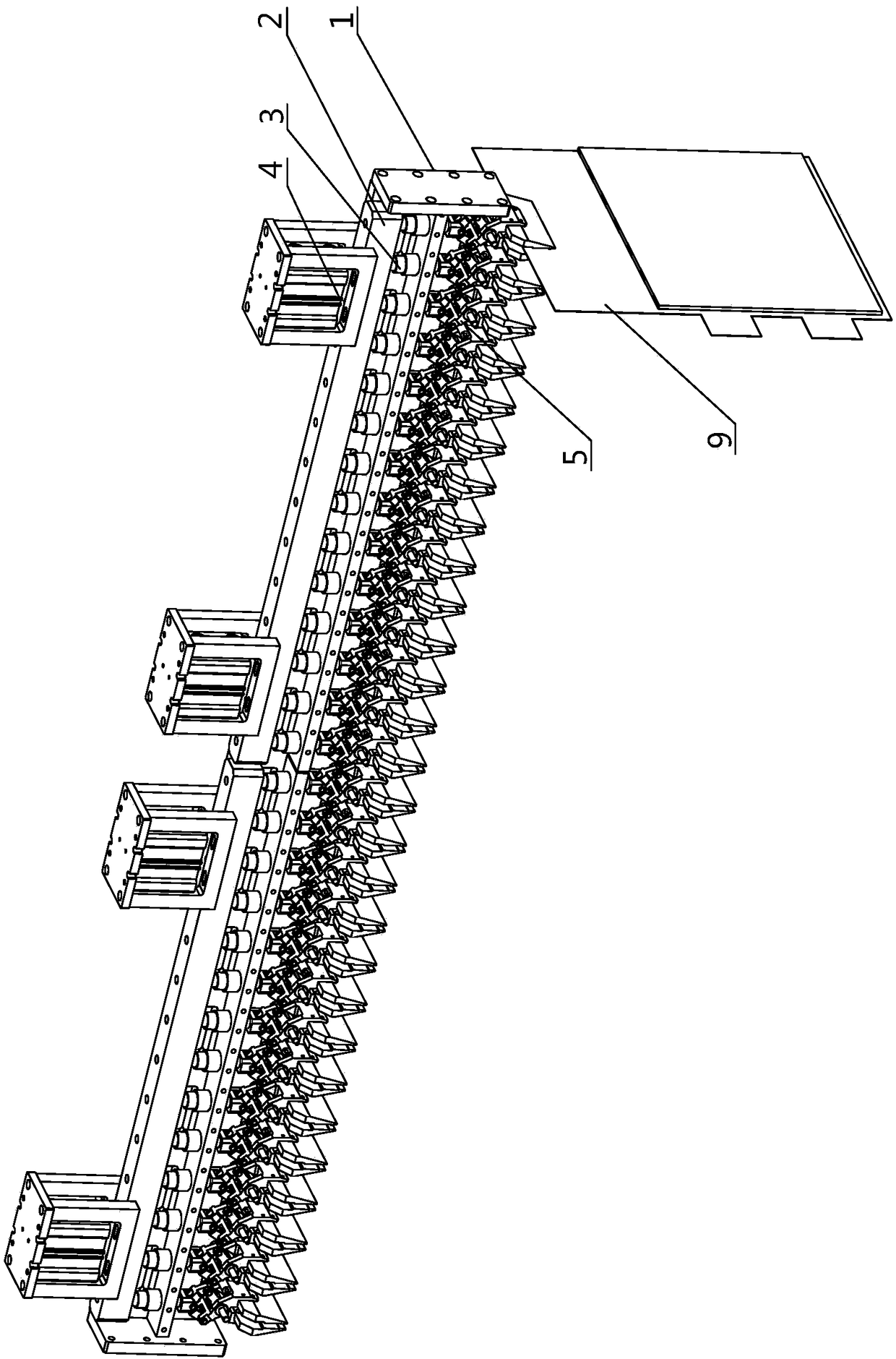 Opening and clamping device of lithium battery manipulator