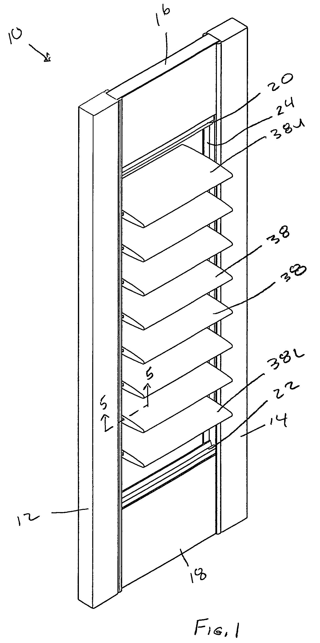 Adjustable size shutter with rack and pinion tilt mechanism