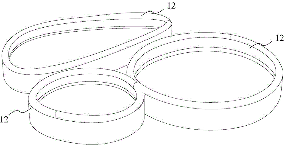 Method for building house through inflation molds and mold house