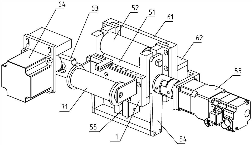 Soft center strip feeding device for covering machine