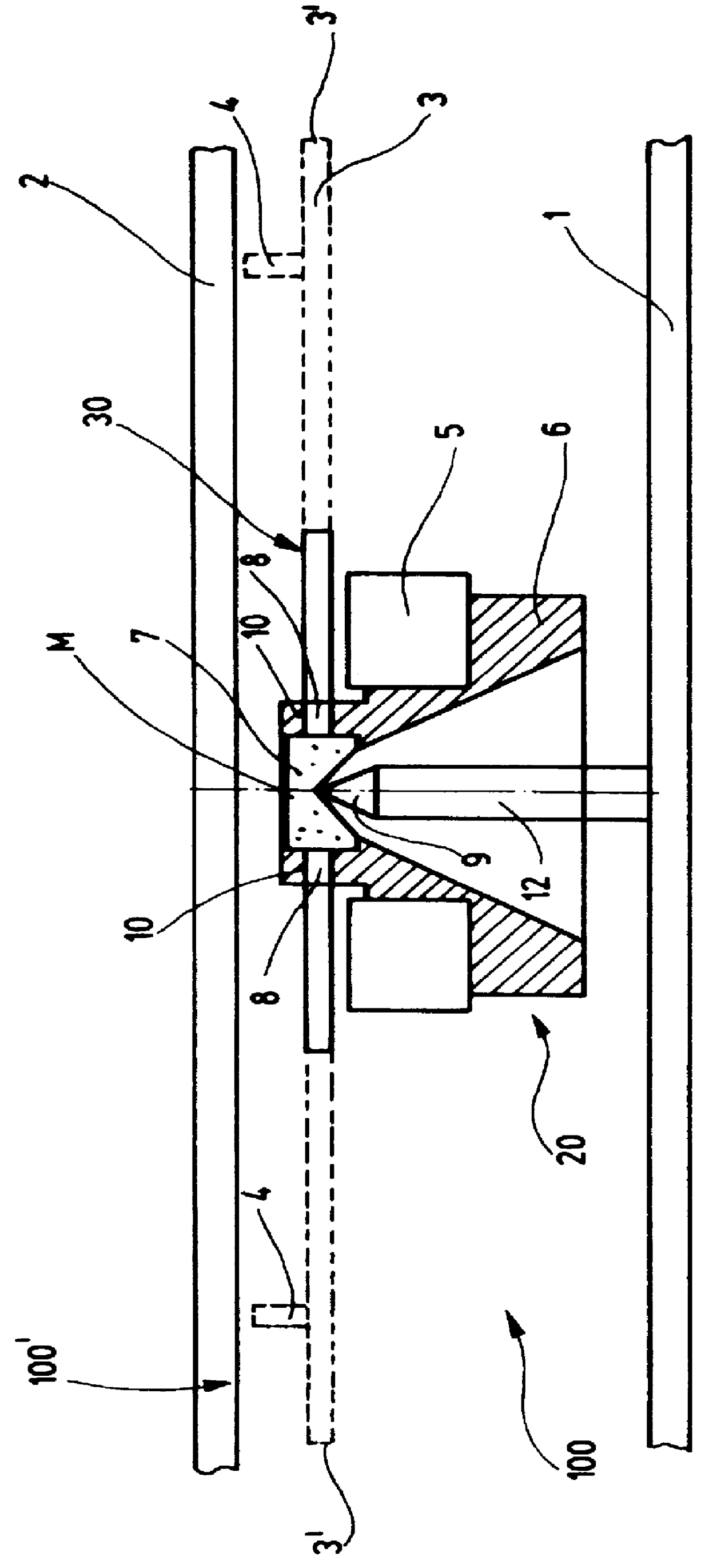 Inclination-compensating display device for a compass
