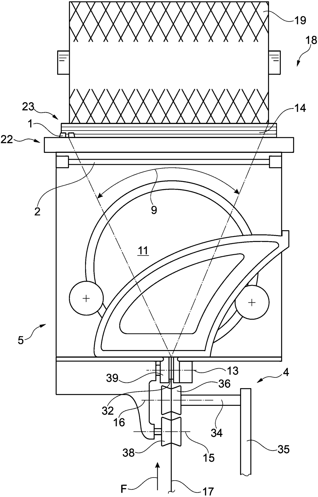 Yarn deflection roller for mechanical yarn energy accumulator