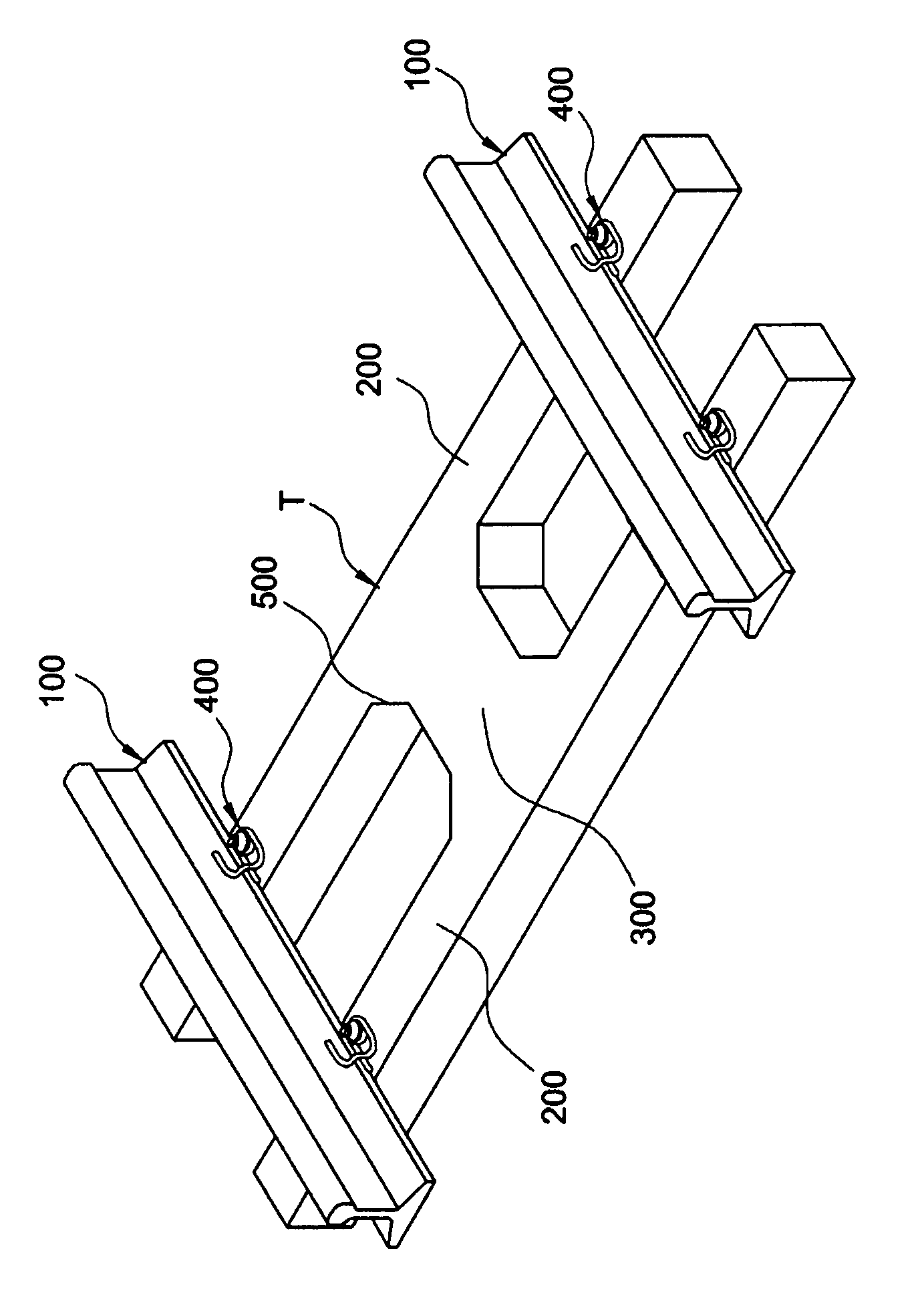 H-shaped railroad tie, and mold for manufacturing same