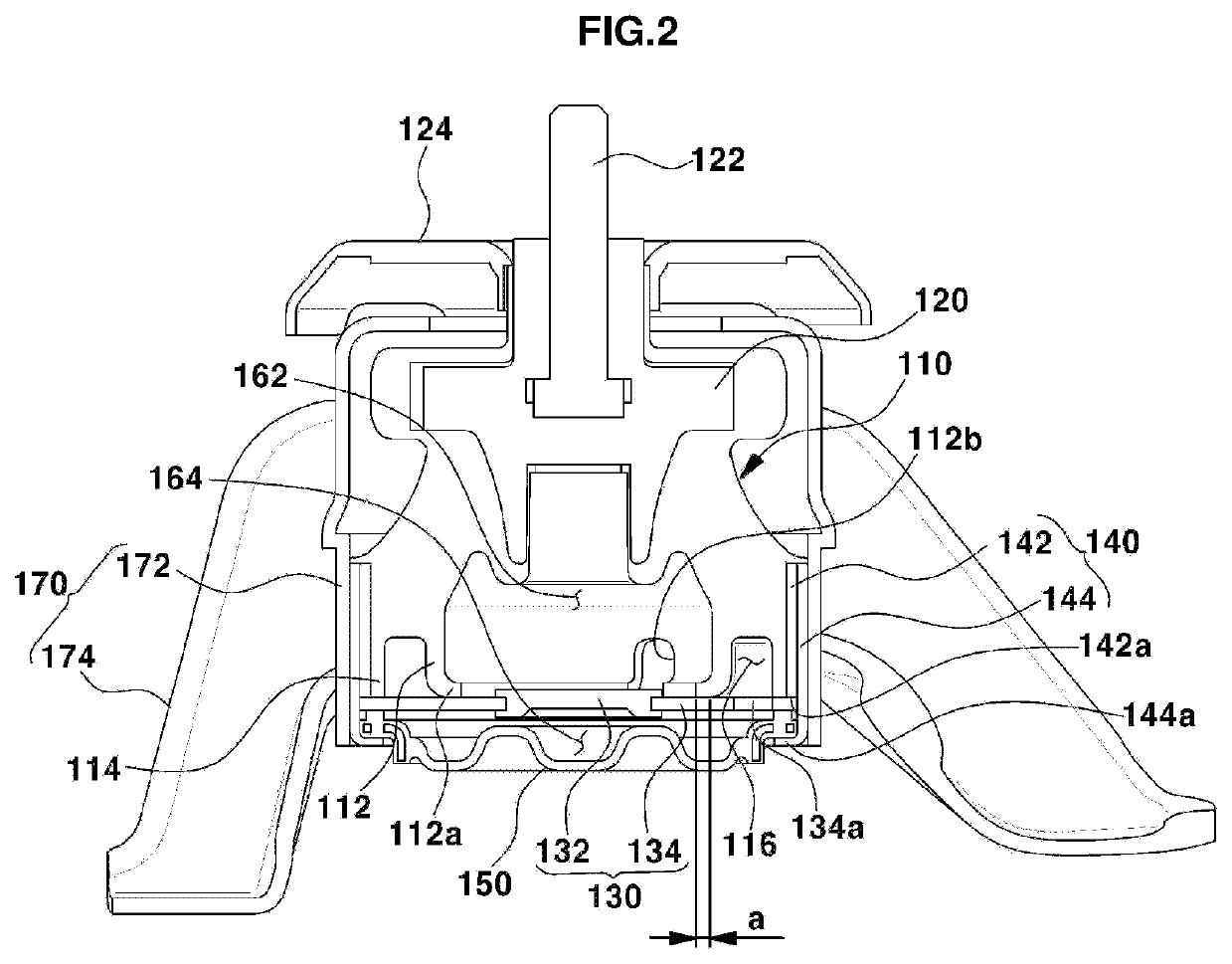 Fluid-sealed engine mount of vehicle