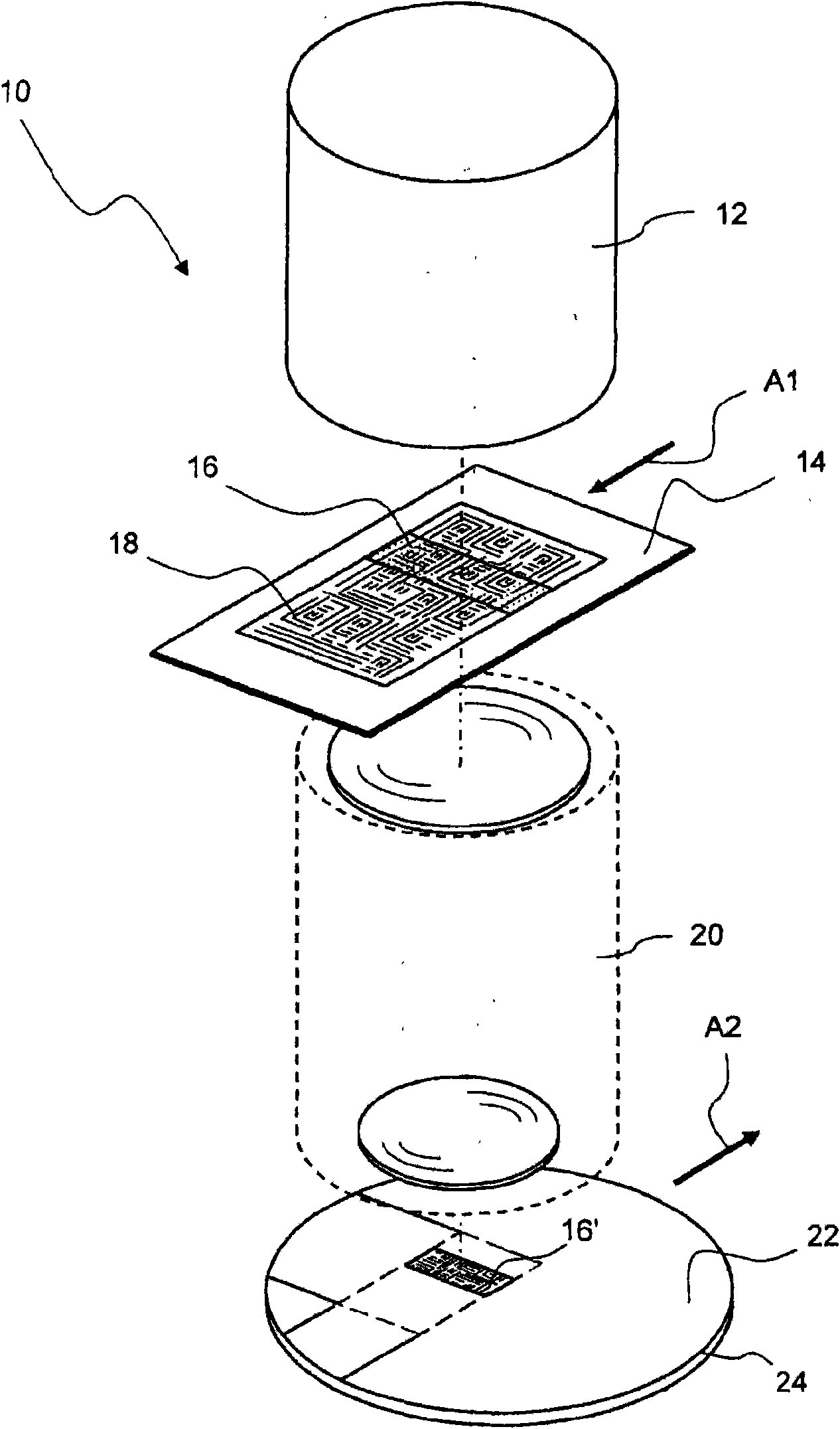 Method and device for monitoring multiple mirror arrays in an illumination system of a microlithographic projection exposure apparatus