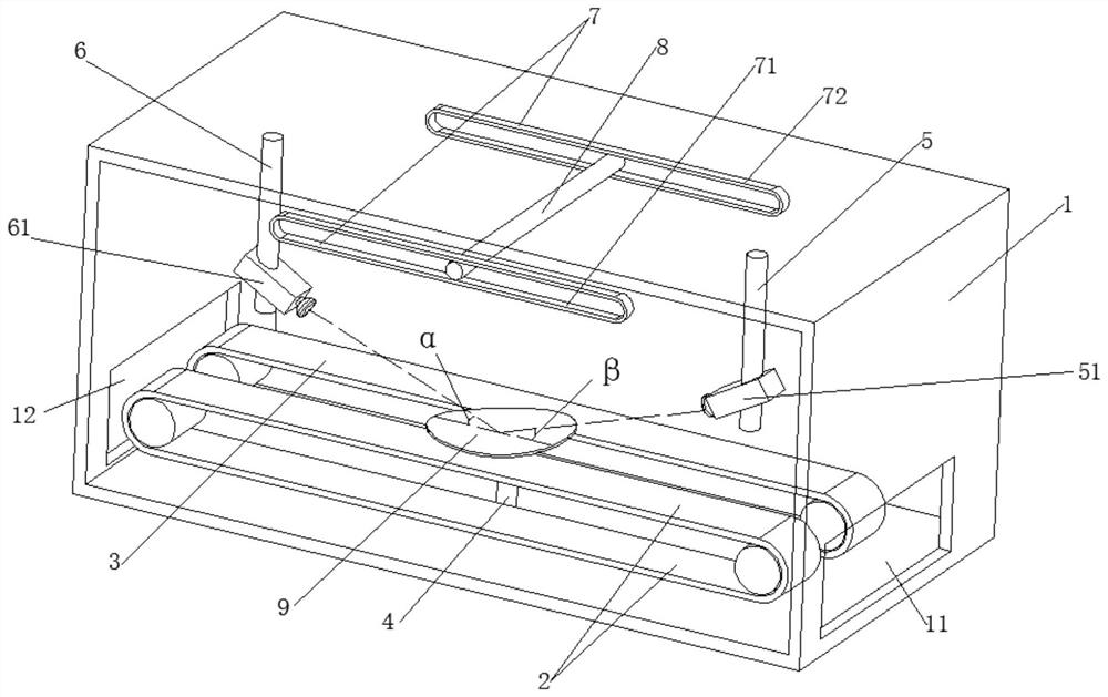 Device and method for dynamic detection of mirror surface scratches