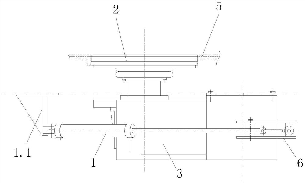 Multidirectional movement type discharging mechanism