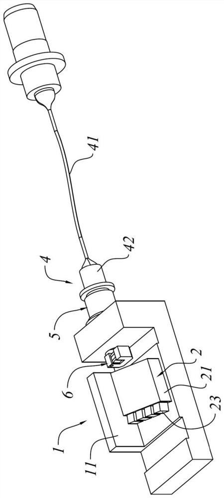 Multi-channel wave module and assembling method thereof