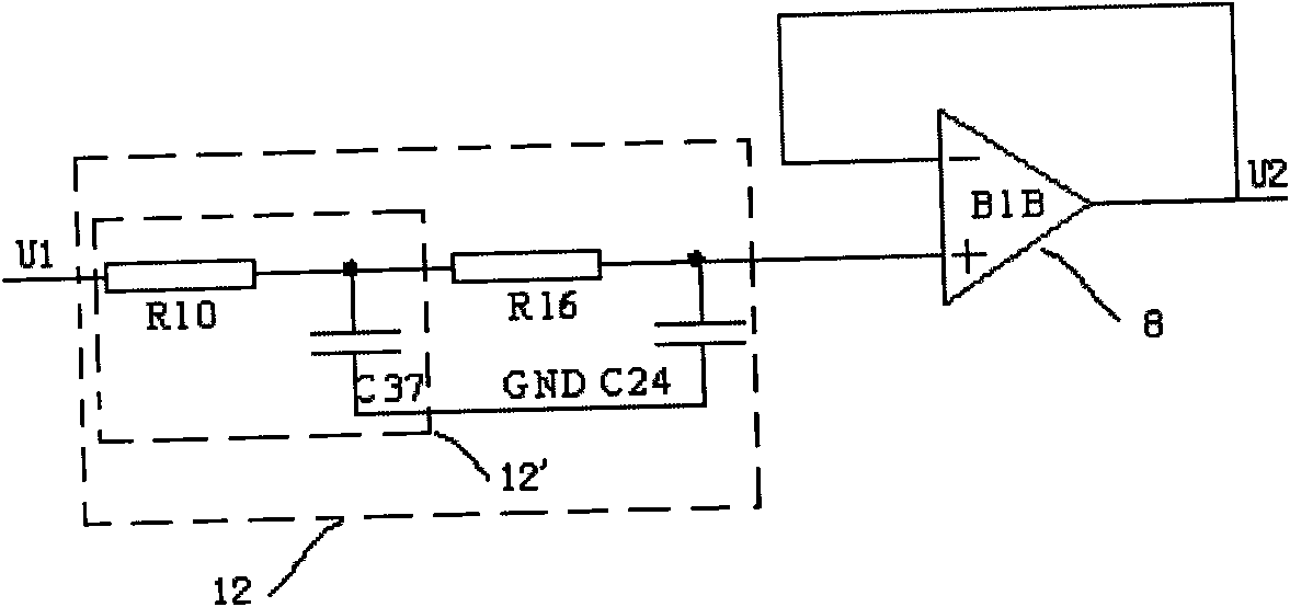 Current/voltage converting circuit with filtering and amplifying functions