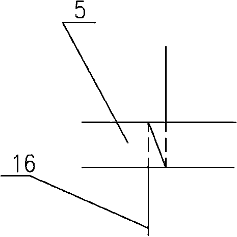 Squeezing type wet raw silk gathering method and special device