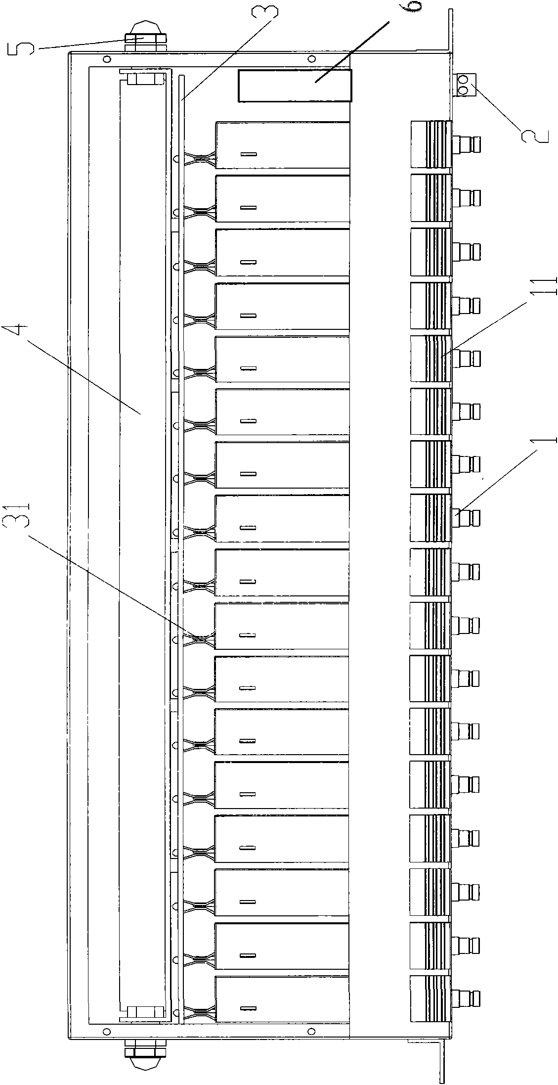 Combined signal type lightning protection device with remote signaling function