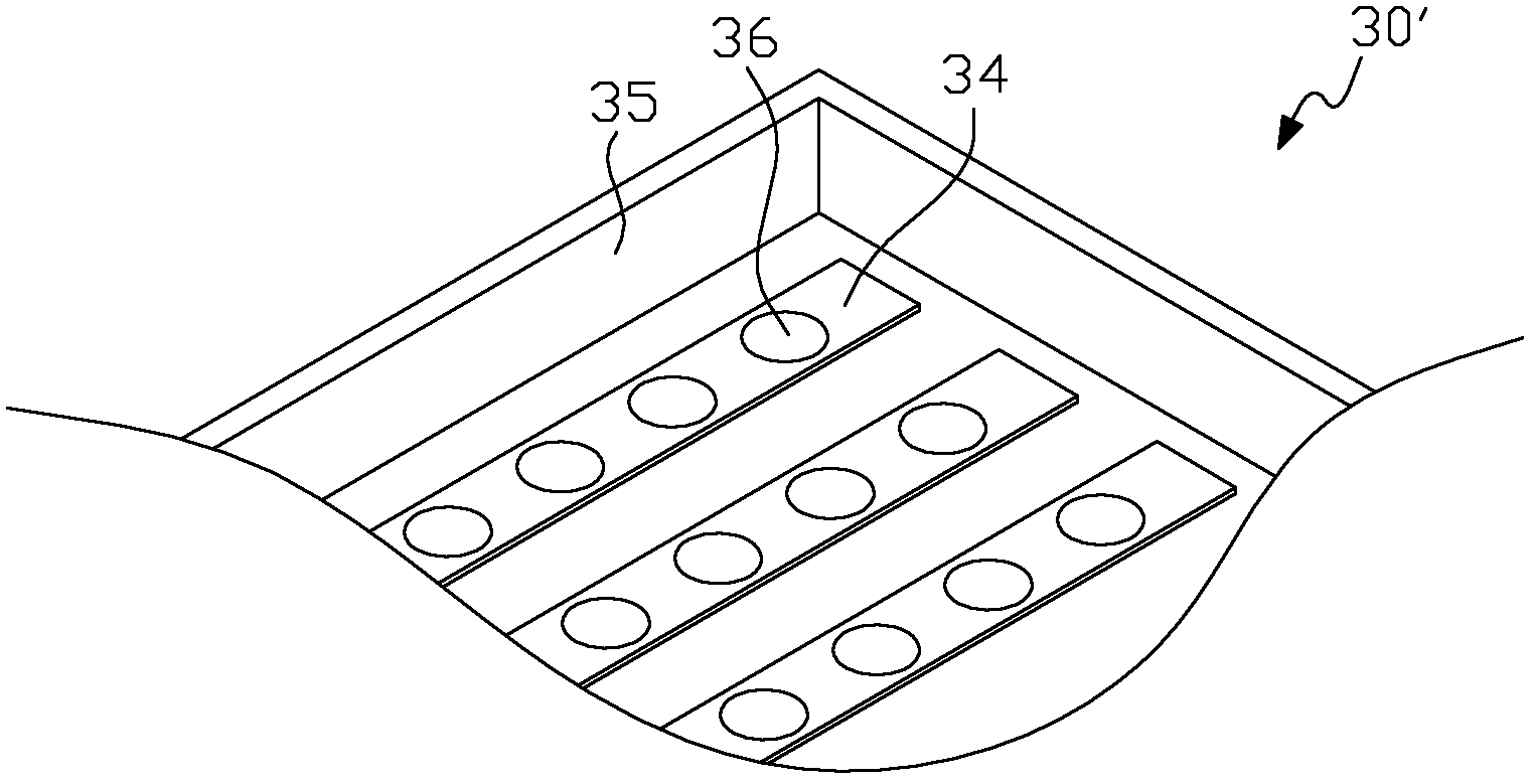 Liquid crystal display (LCD) device suitable for night vision system and backlight module thereof