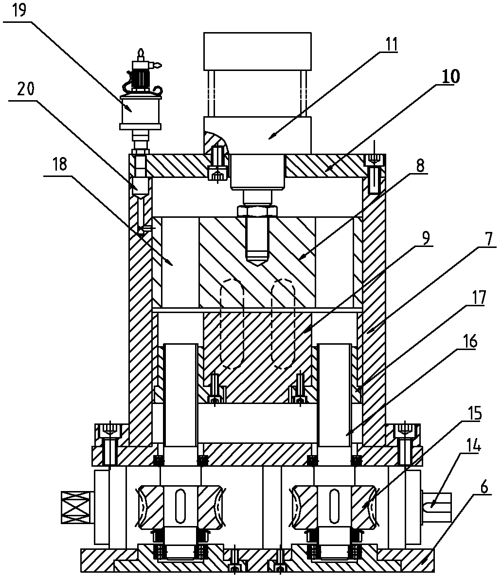 Clamping mechanism of pipe cutting machine