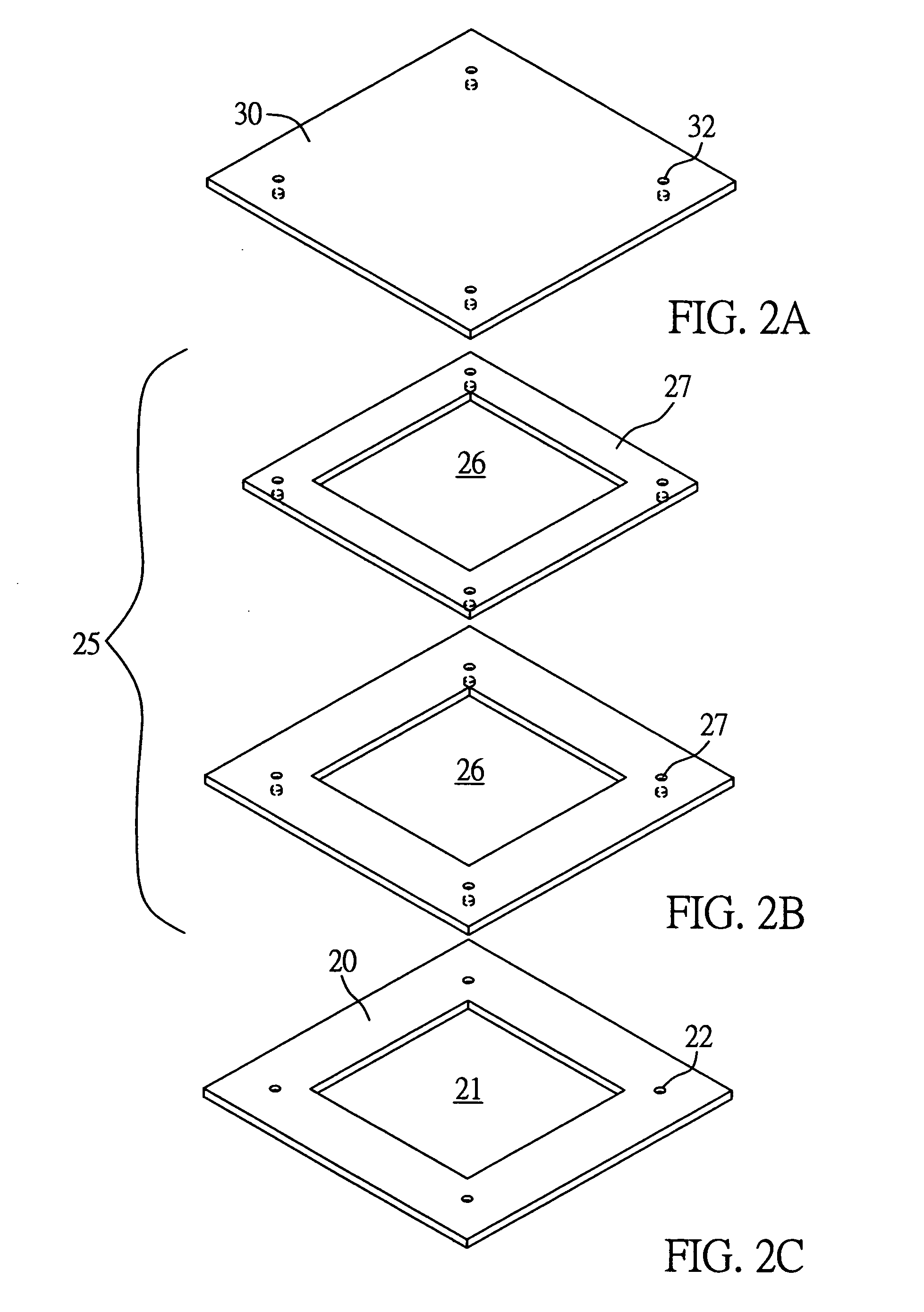 Semiconductor package with heat dissipating structure