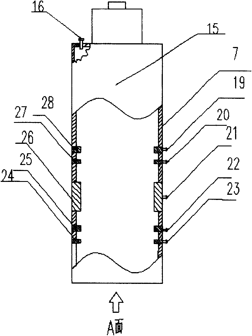 Process and device for preparing nano-powder by utilizing ultrasonic static electricity