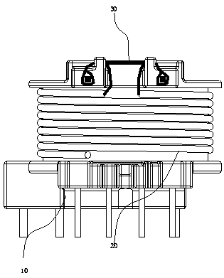 Adjustable common-mode transformer and common-mode adjusting method thereof