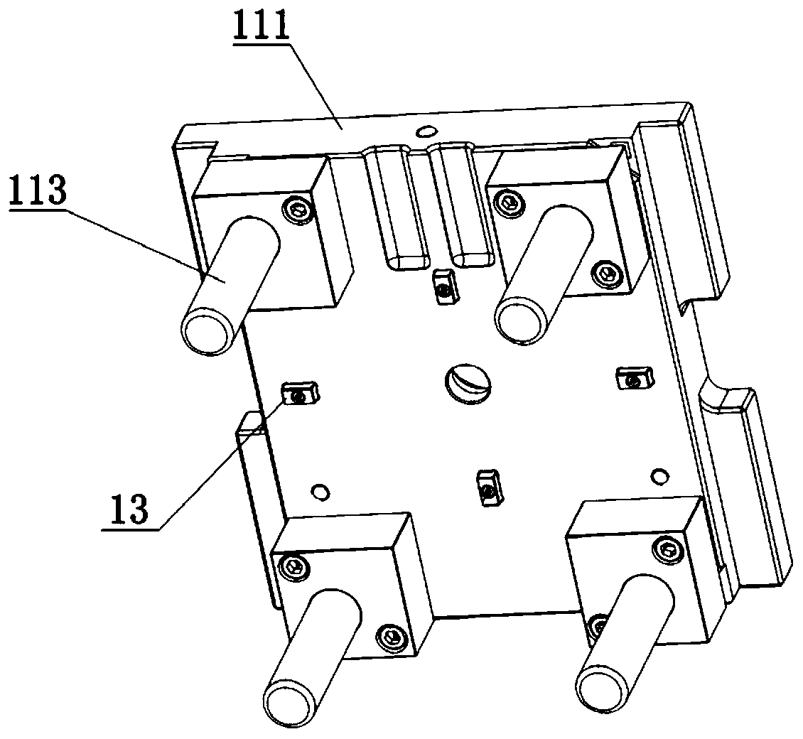 Mold assembly and method for assembling mold assembly