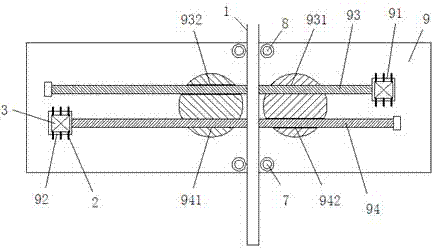 Bending device and bend forming method of cable high in heat dissipation speed and for electricity transmission