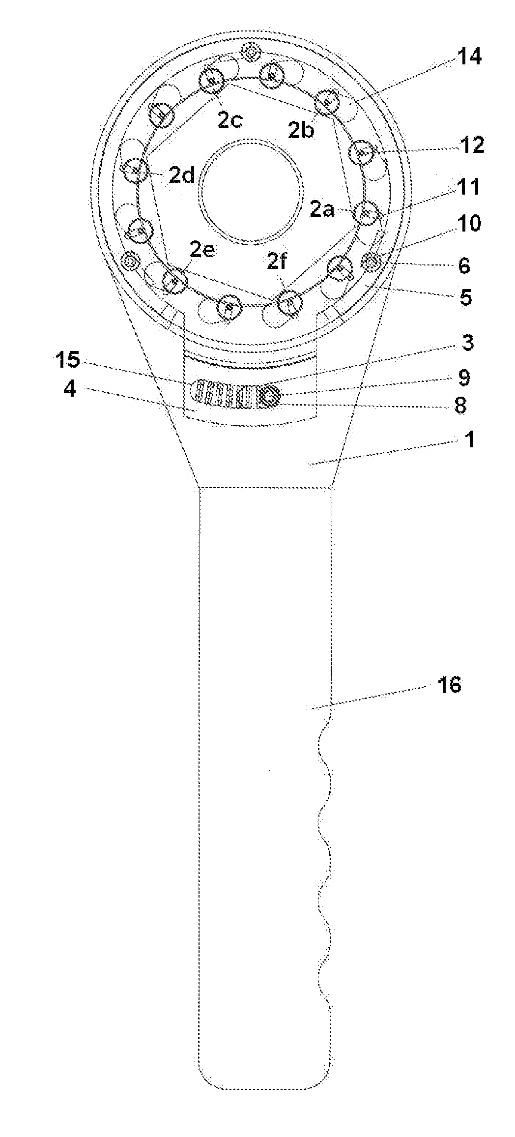 Auto-adjustable bearing wrench