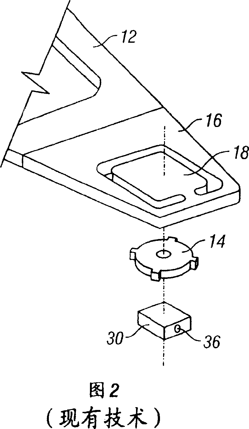 Static microactuator with electric insulative movable portion and related driving circuit