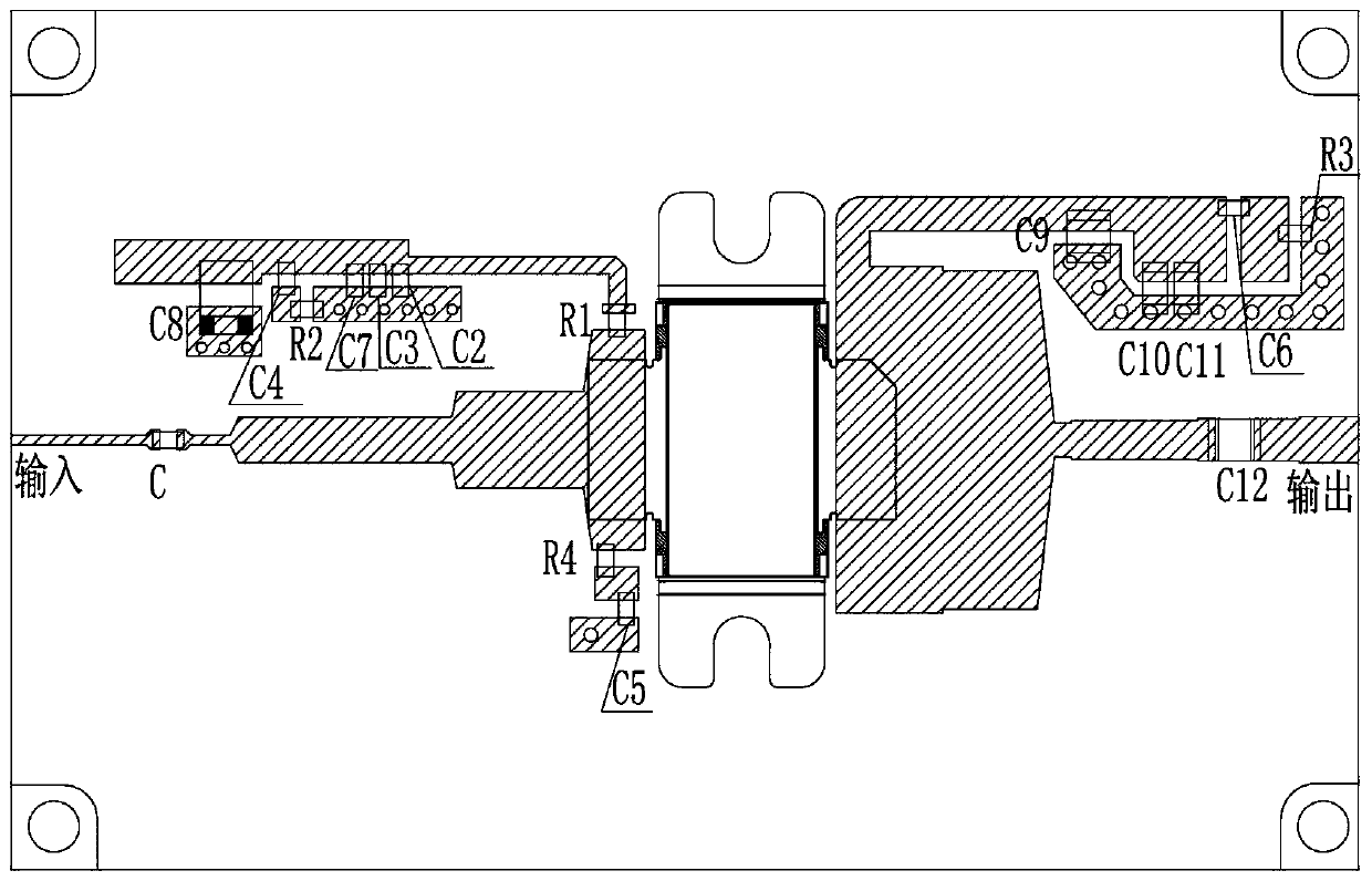 Broadband high-power GaN pre-matching power tube