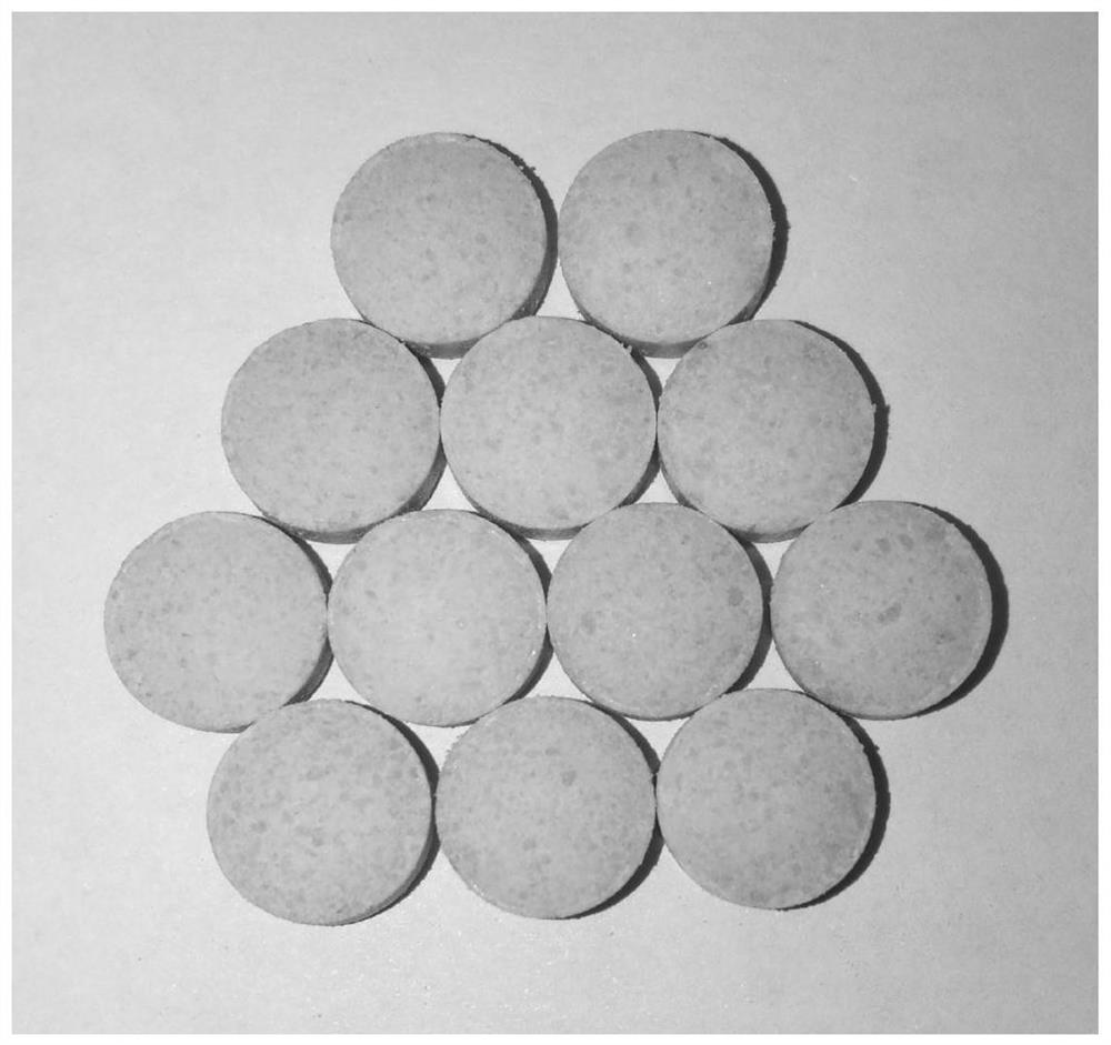 A kind of preparation method of kombucha pentosan milk tablet