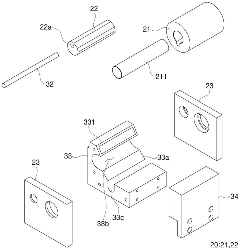 Dry ice particle adjusting device and dry cleaning machine capable of controlling dry ice particles