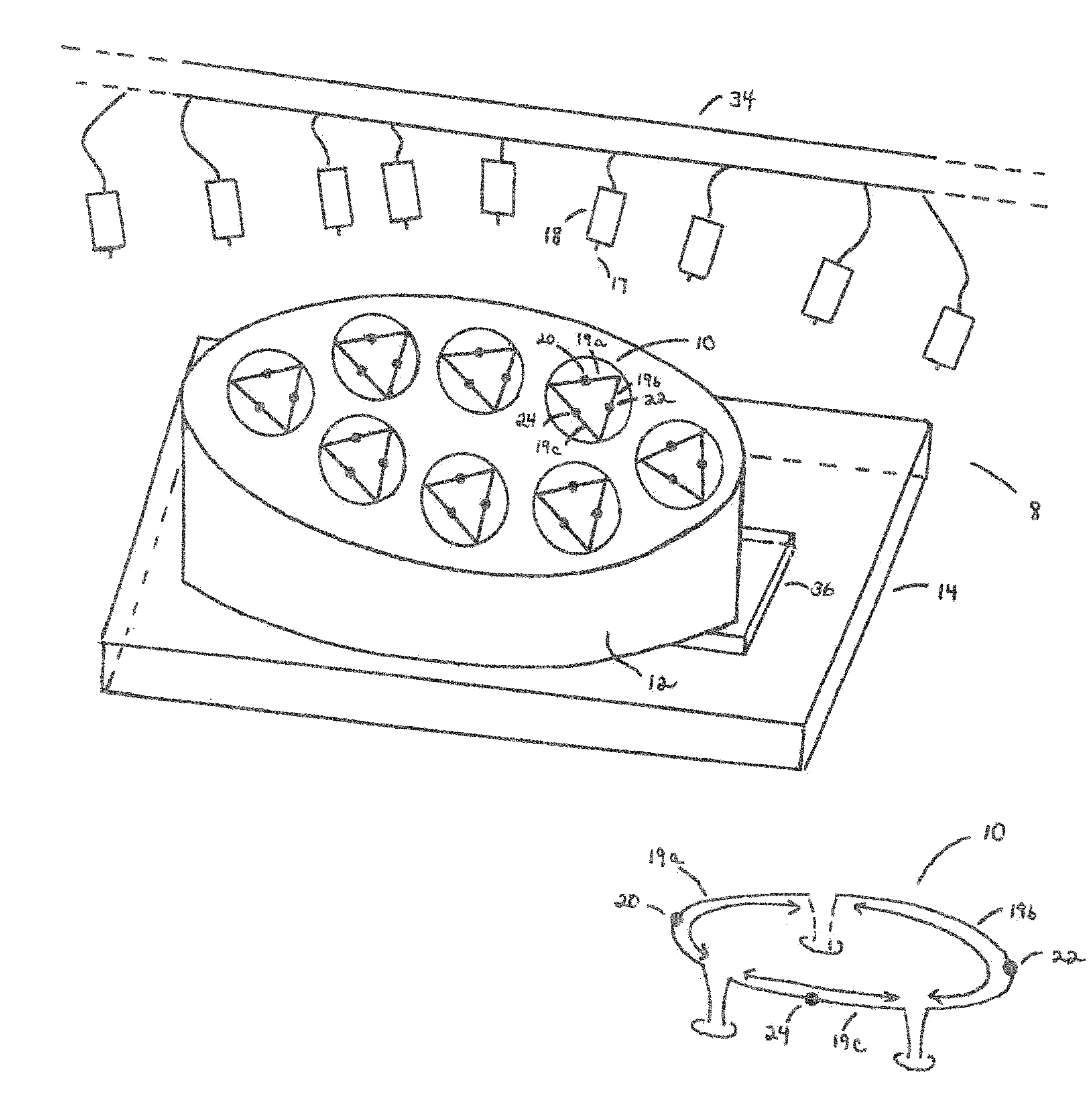 Device and method for marking the surface of a spherical object while rotating the spherical object in any direction about its center