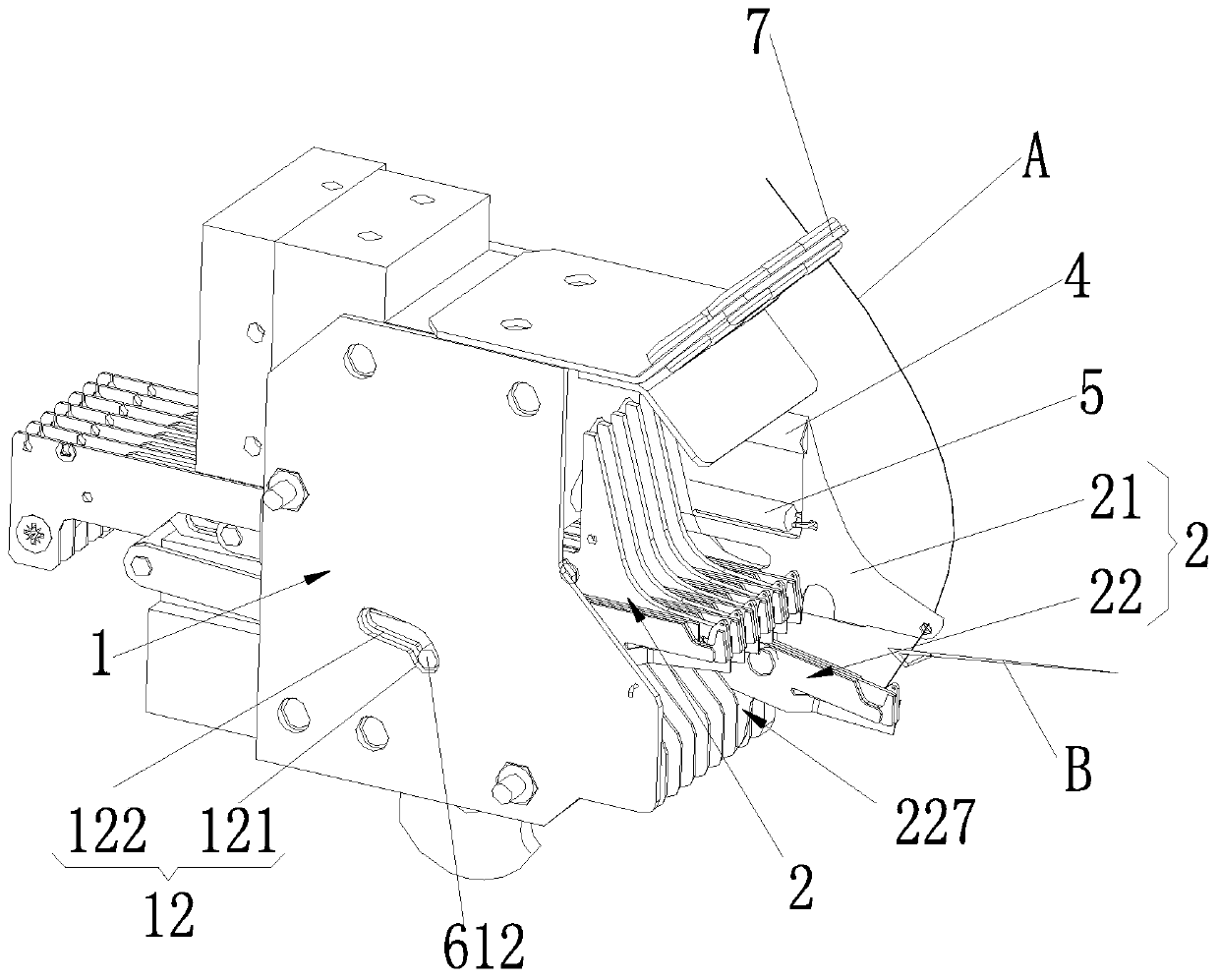 Yarn adjusting head