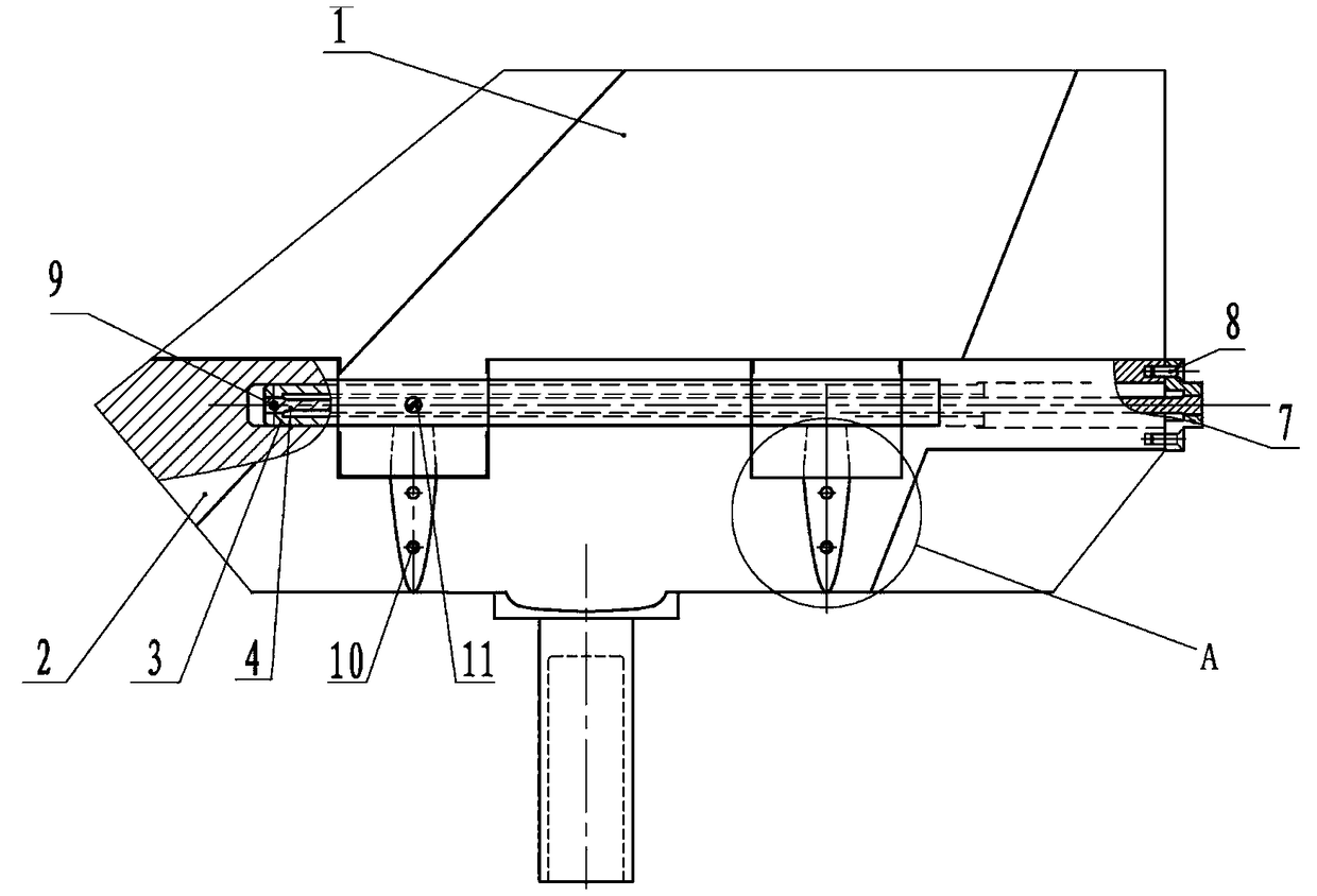 High-rigidity transverse folding airfoil