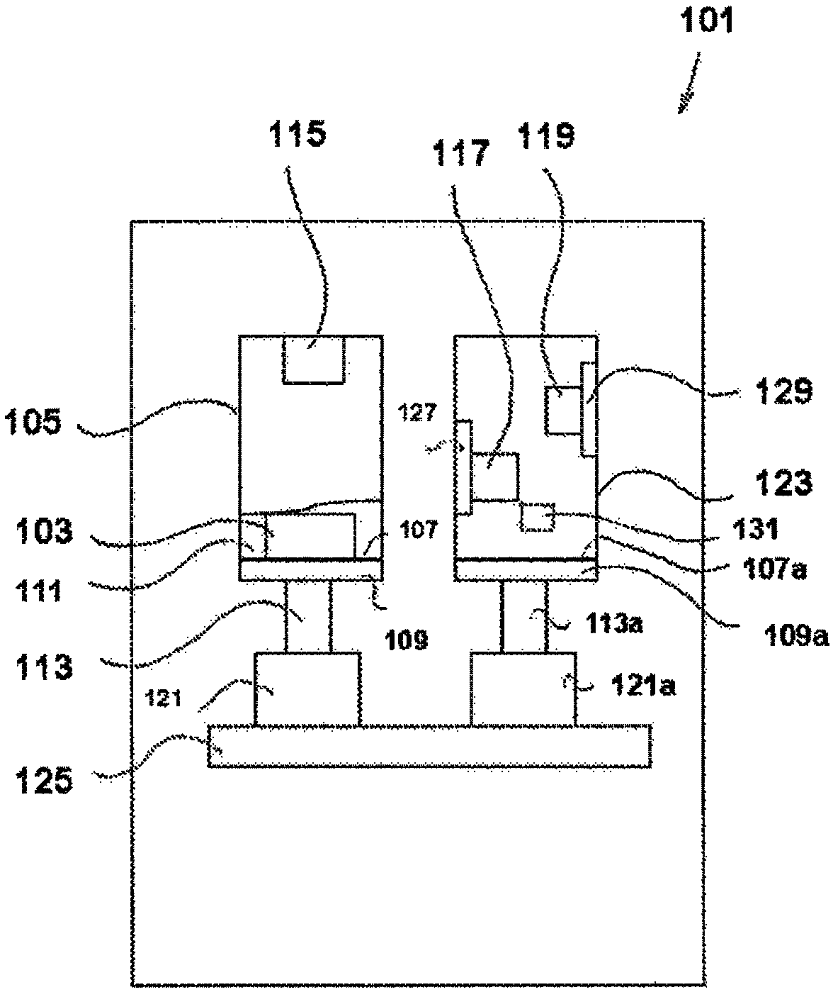 Apparatus for producing an object by means of additive manufacturing and method of using the apparatus