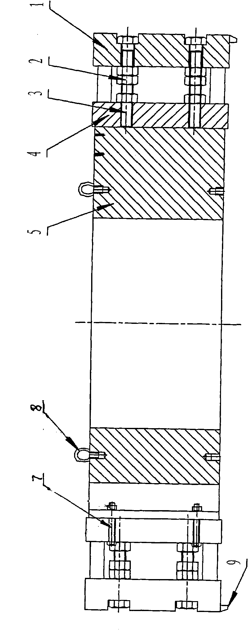 Large-scale thin wall gear ring quenching deformation control method