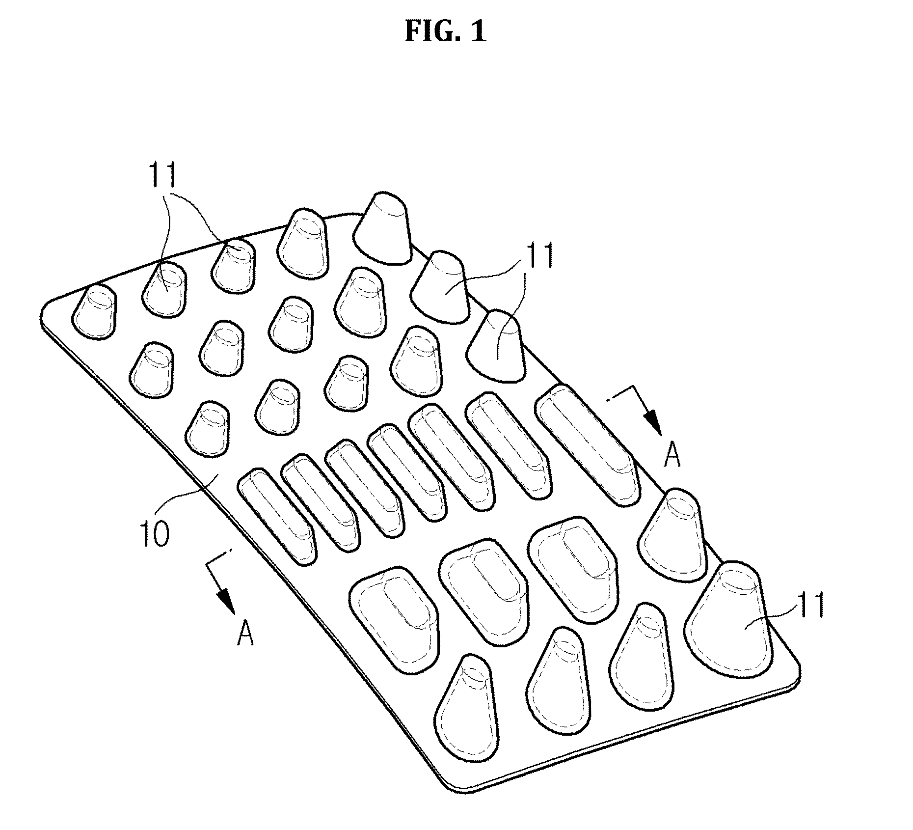 Shock absorbing auxiliary member for absorbing shock in head lining of vehicle