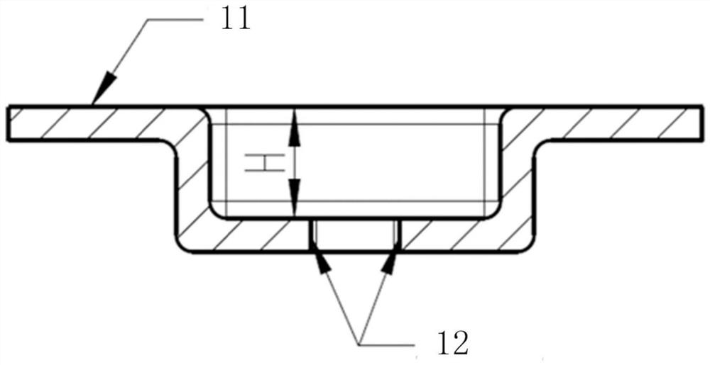 Limiting structure of gear shifting pulling head