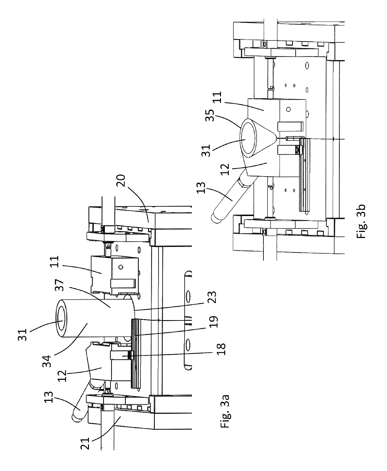 Method and equipment for production of a pinch line free liner