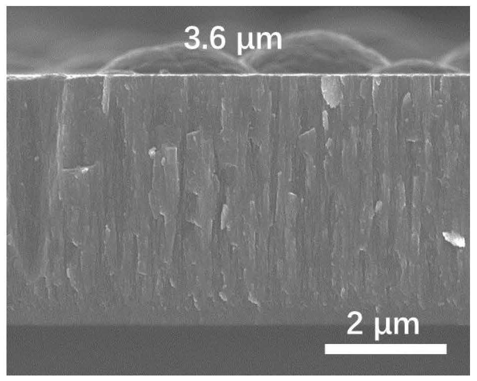 A kind of moon coating and its preparation method and application