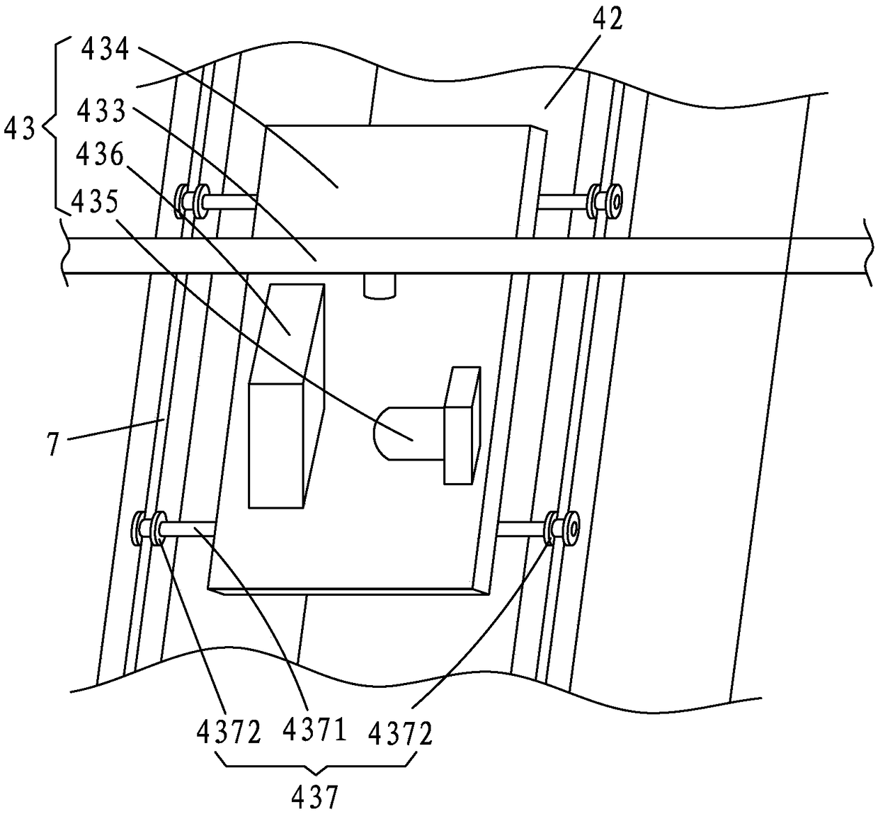 Heterotopic fermentation bed livestock and poultry breeding manure treatment system and its application