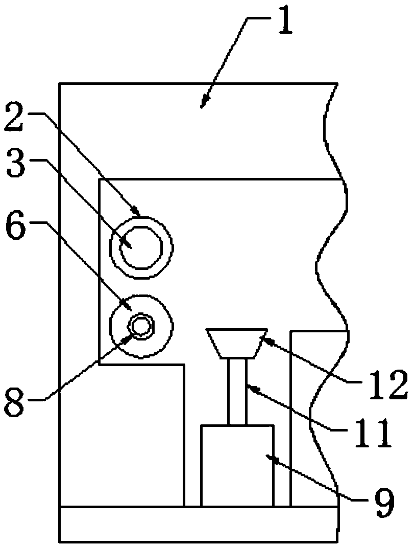 Cloth pressing device for textile machine