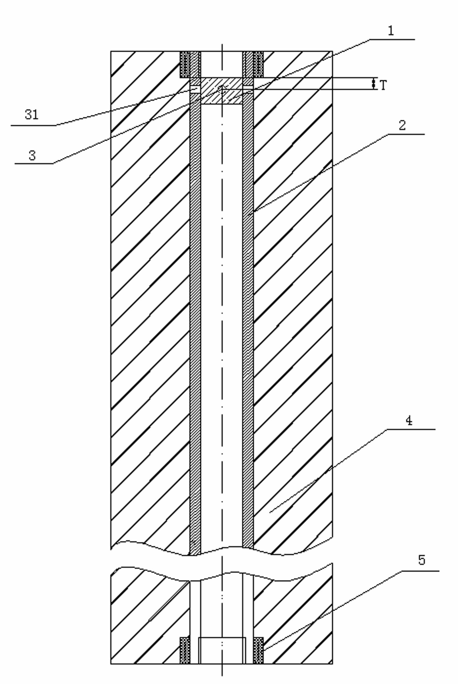 Shellless fracturing bomb and burning speed control method thereof