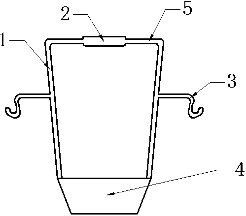 Manufacturing technology of feeding cup fixed through two hooks