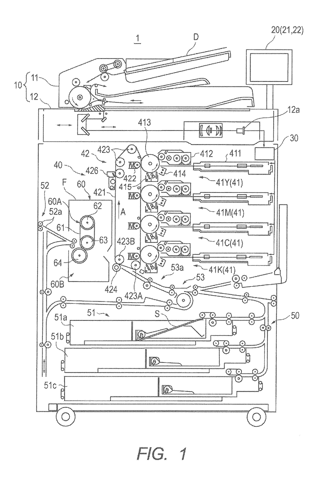 Transfer apparatus, image forming apparatus and cleaning control method to help prevent image deterioration