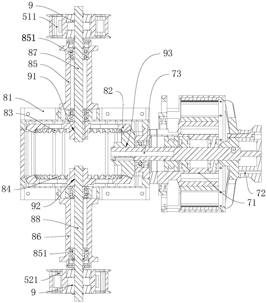 Coaxial helicopter capable of reducing kinetic energy loss of spin forced landing