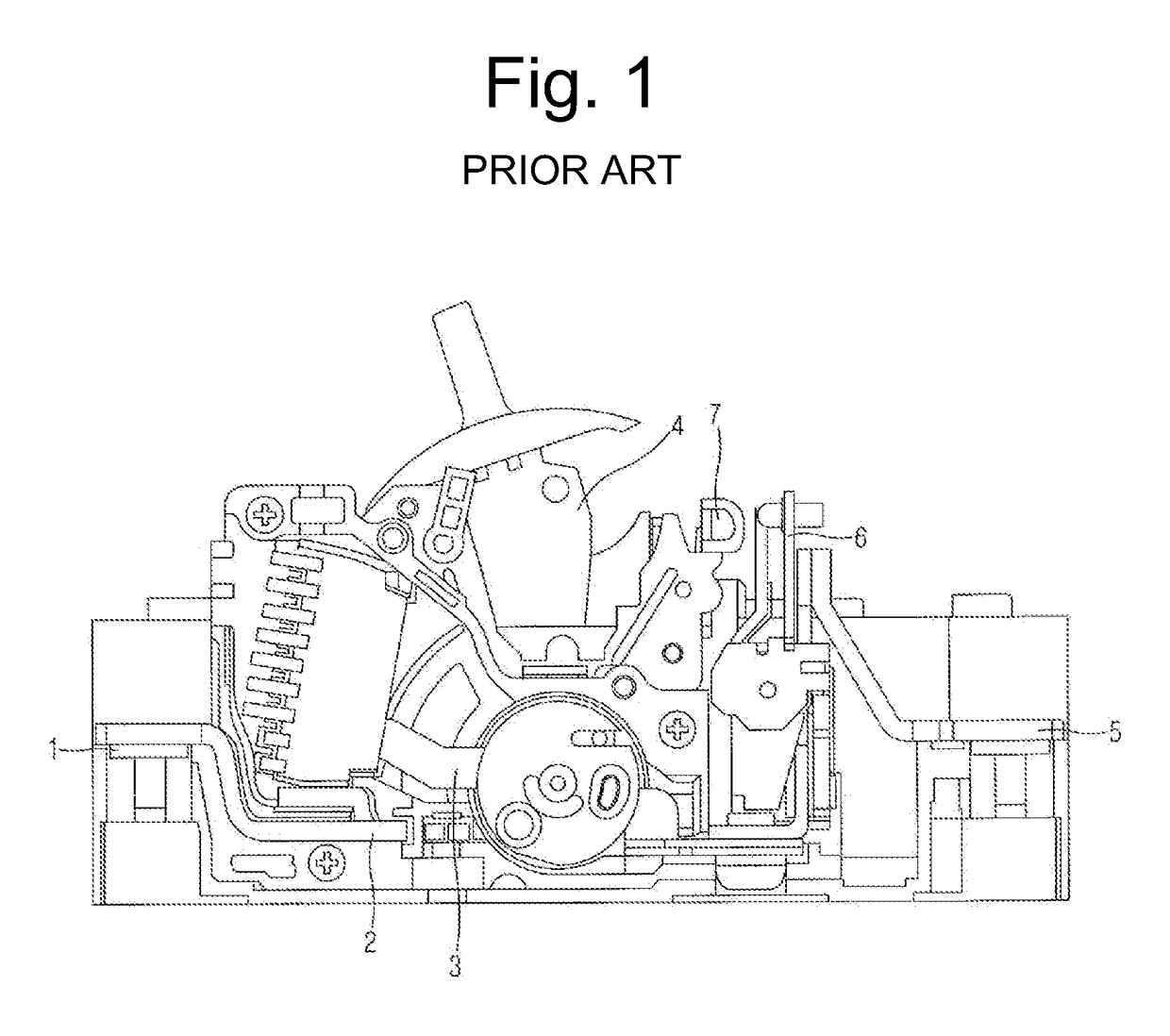 Gap adjusting method in trip mechanism of molded case circuit breaker