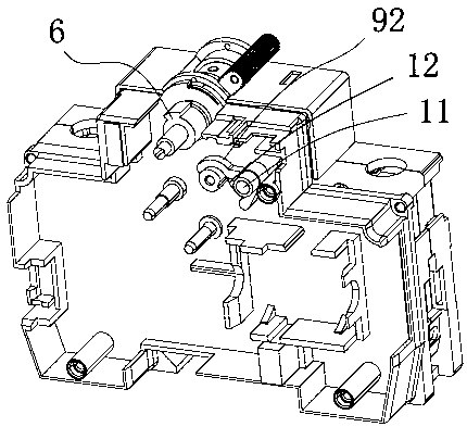 Breaking and closing brake driving device of miniature circuit breaker