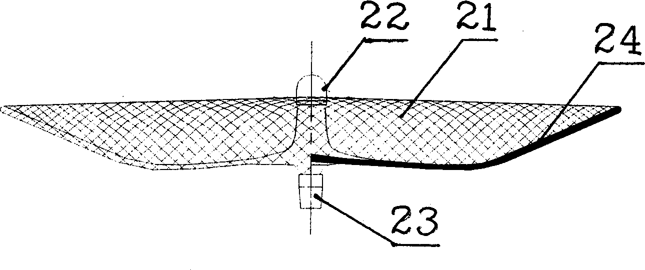 Heart septal defect stopper with self regulating function