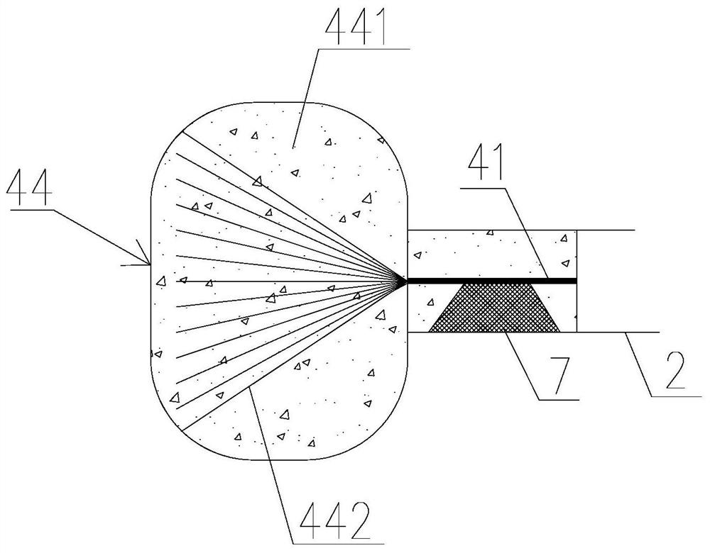 Bridge and tunnel structure spanning canyon at abrupt cliff and construction method thereof