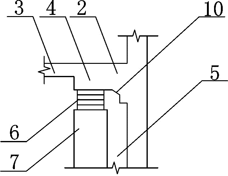 Vibration isolation structure of shaftway lower-hanging type converting bracket and construction method of vibration isolation structure