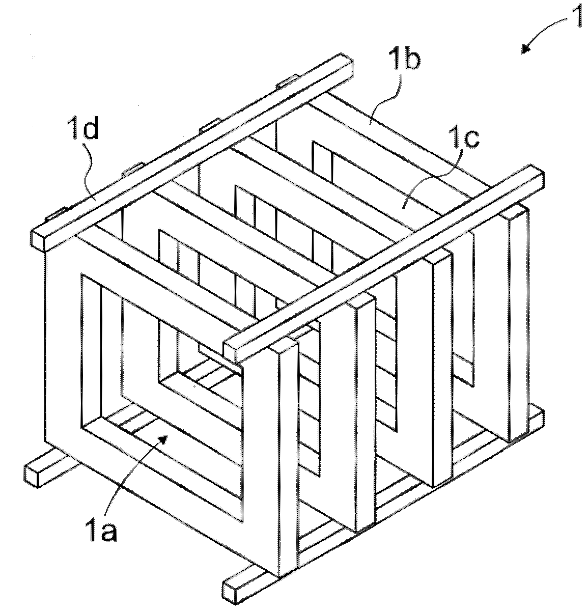 Method and mould arrangement for manufacturing articles with the help of a mould