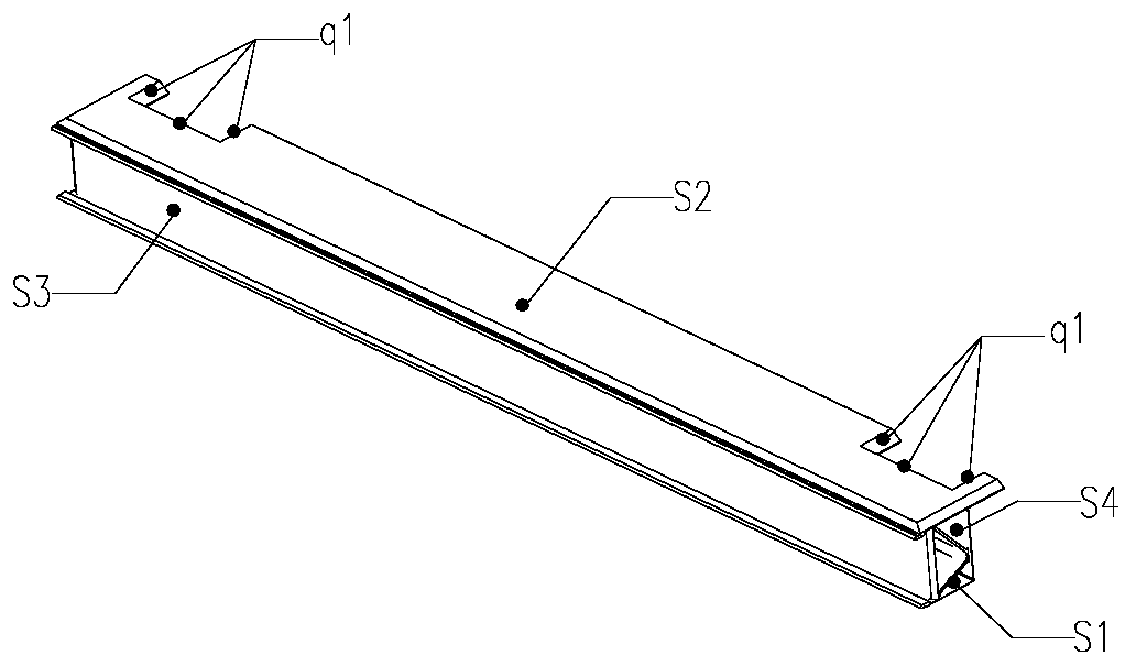 Railway vehicle sleeper beam, underframe and underframe welding method